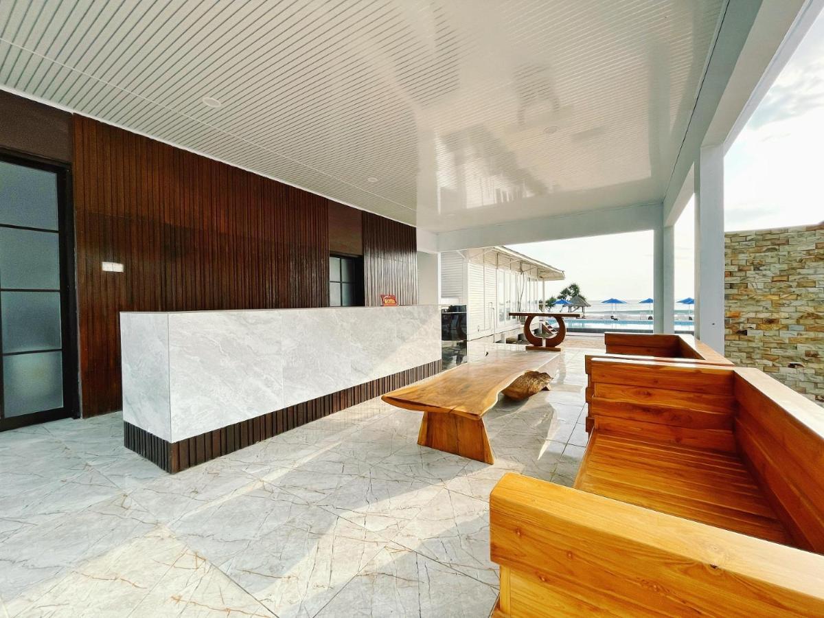 Azana Essence Villa Tabitha Lombok Bumbang Exterior foto