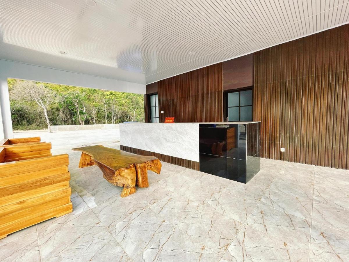 Azana Essence Villa Tabitha Lombok Bumbang Exterior foto